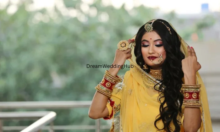 Dynamic Salon  Academy